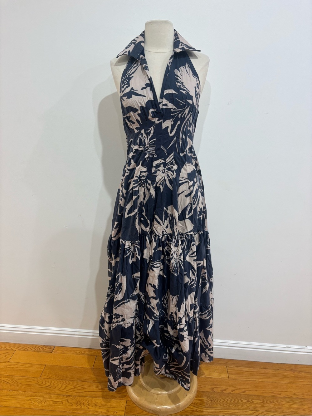 Andres Otalora Colonial Dress, Size: 8 - Picture 10 of 16